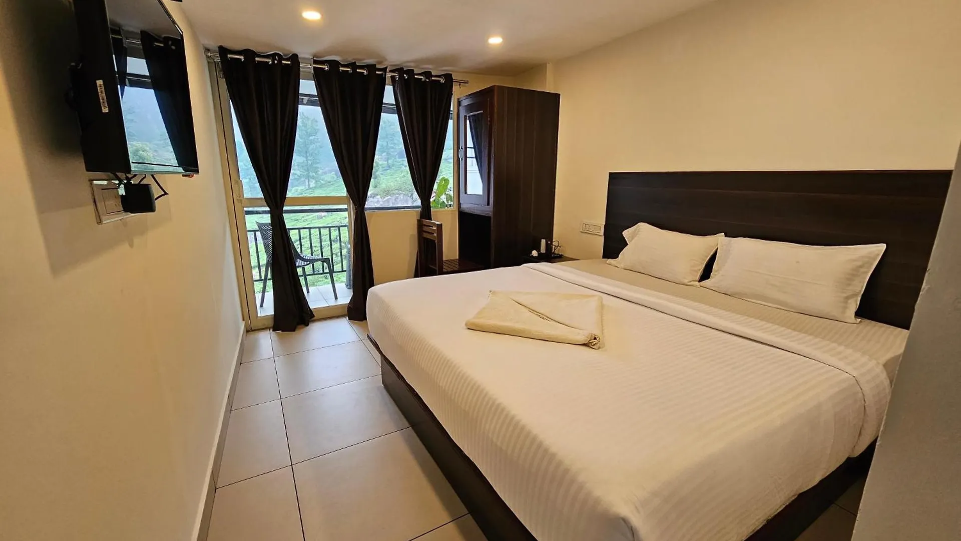 Tea Dale - All Rooms With Tea Estate View Munnar India